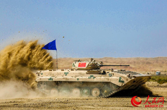 環(huán)球網(wǎng):又是第一！“蘇沃洛夫突擊”接力賽中國隊摘冠